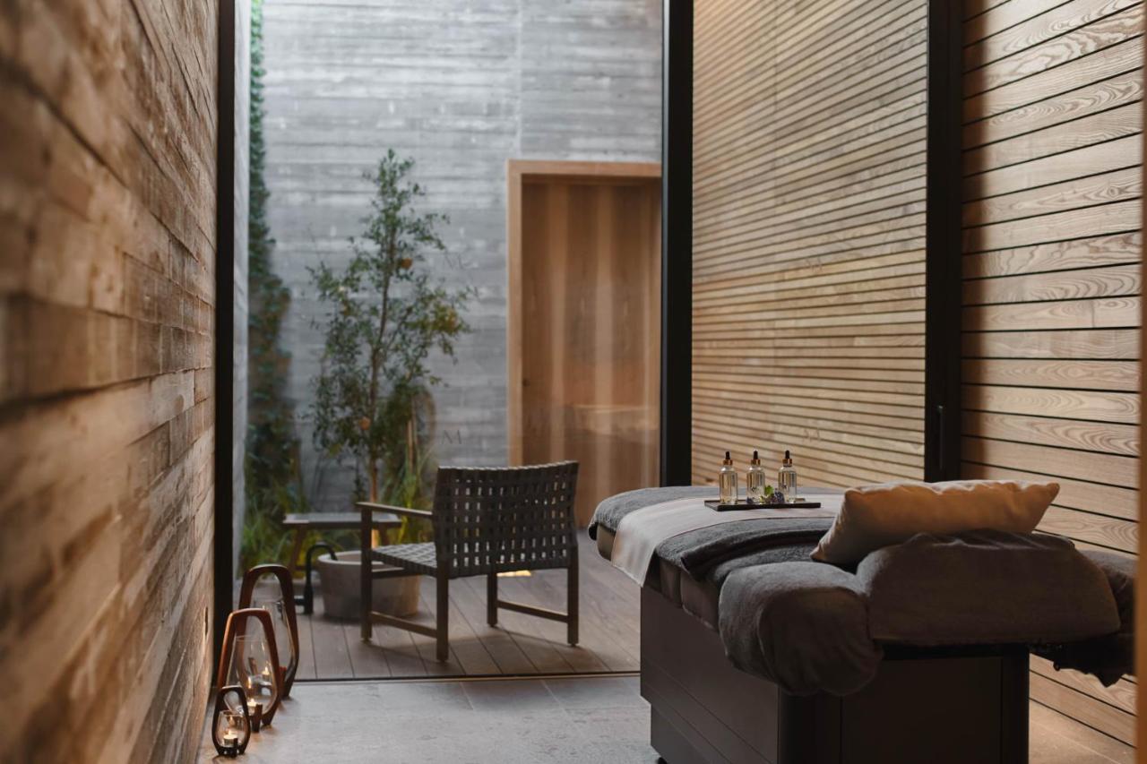 Minthis Resort Tsadha Exteriör bild The Spa at The Ivy Collection